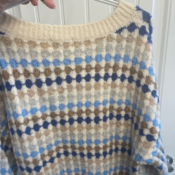 Women’s crewneck sweater. From EVERLASTING EVE BOUTIQUE. high quality!! Size L - Picture 6 of 6